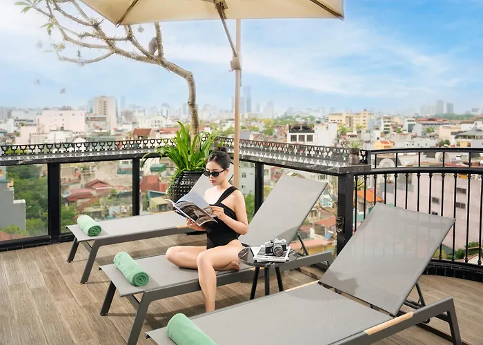 LeaH Silk Hotel