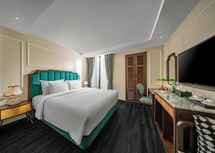 LeaH Silk Hotel